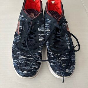 Skechers Go Step size 10